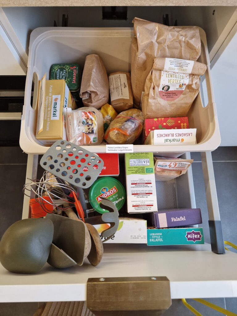 home organisation cuisine- réorganisation -itsy bitsy tidy